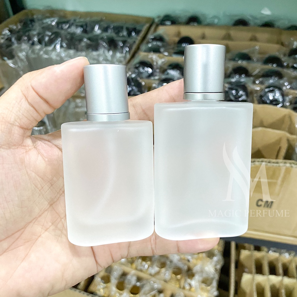 Chai lọ đựng nước hoa thủy tinh cao cấp kiểu acqua di gio dung tích 25ml , 50ml dạng phun sương!