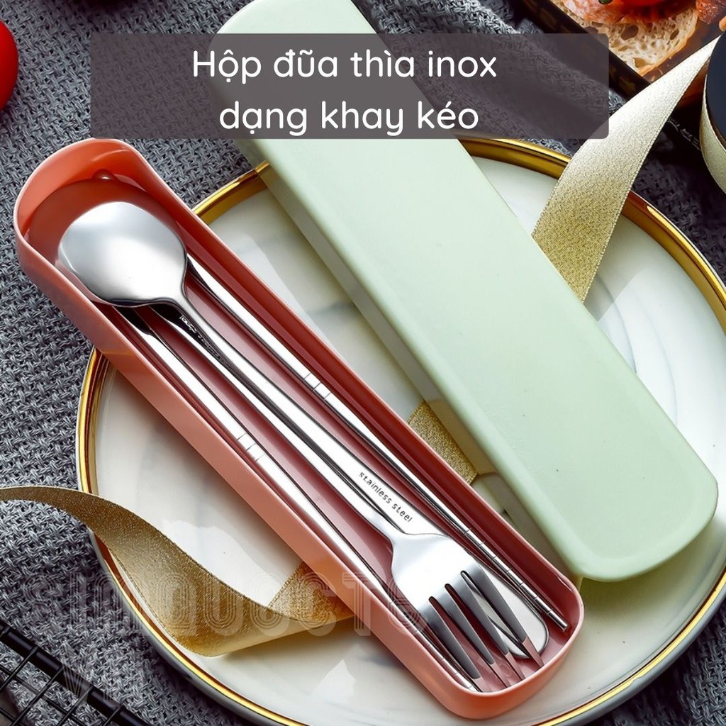 Bộ thìa đũa Inox kèm hộp đựng dạng kéo