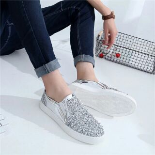 Ốc vít mới