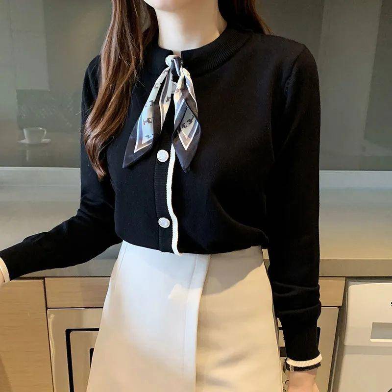 Áo Len Lụa Dệt Kim Ôm Dáng Phong Cách Hàn Quốc Thời Trang Thu Đông