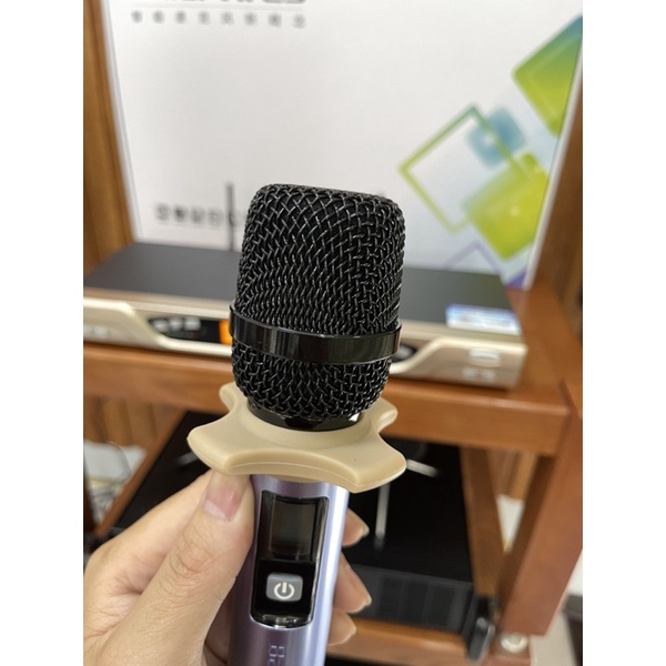 Micro không dây Baiervires BS-970 chính hãng rất cao cấp.Tặng bộ pin sạc