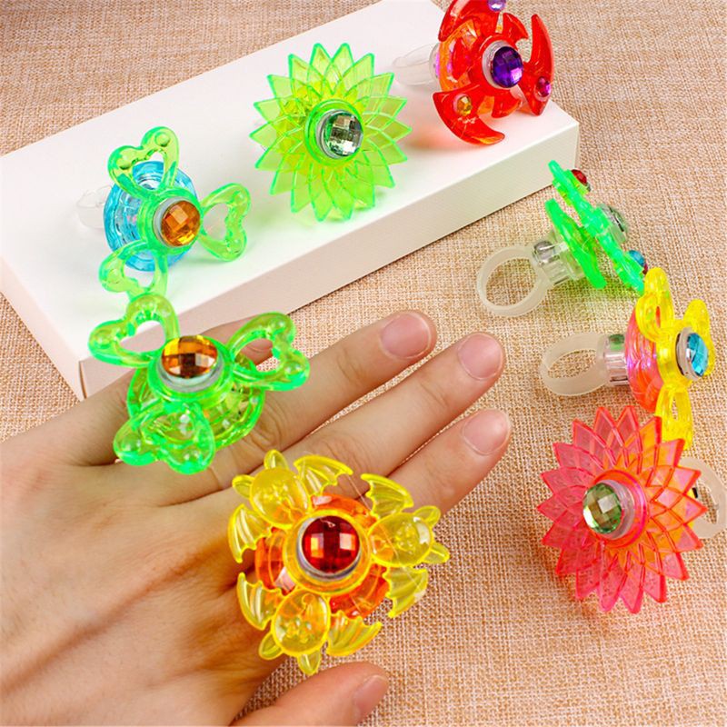 SPINNER (Mới) Con Quay Đồ Chơi Fidget Spinner Có Đèn Led 3 Cái Giúp Giảm Stress