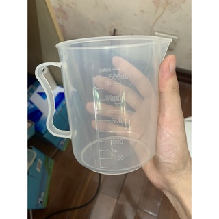 Giá sỉ Ca cốc ly đong nhựa đinh lượng pha chế chia vạch 500ml