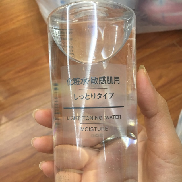 Nước hoa hồng Muji (toner)