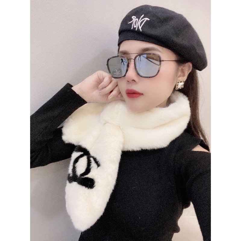 Kính Newlook chính hãng, hàng chuẩn auth, có mail mua hàng chính hãng