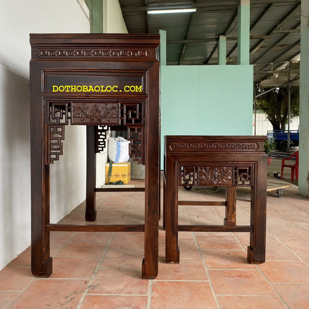 Bàn thờ gia tiên gỗ muồng mẹ bồng con cao 1m27