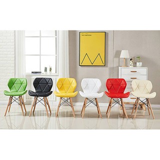 Ghế eames tam giác