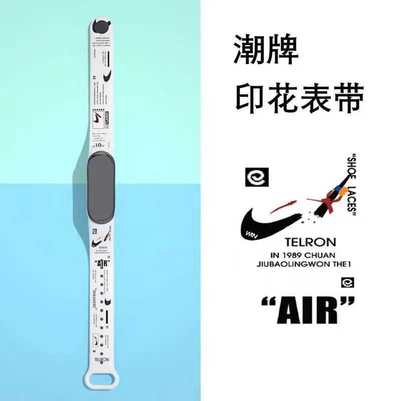 Dây đeo thay thế chất liệu silicon thiết kế nhiều lỗ họa tiết hoạt hình thời trang cho Xiaomi Mi Band 3 4 5 6