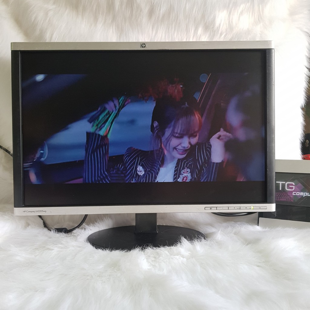 Màn hình máy tính 22 inch / LCD HP Compaq 22 inch - Chân có thể xoay đứng màn hình Vi tính TG | BigBuy360 - bigbuy360.vn