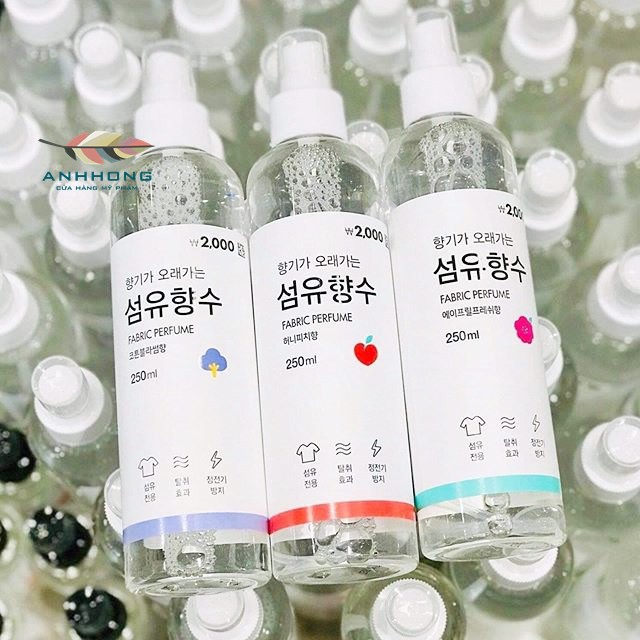 Xịt thơm quần áo Fabric Perfume