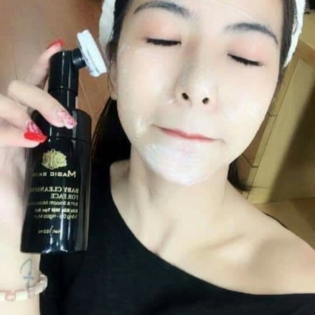 Sữa rửa mặt magic skin