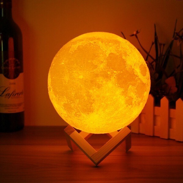 Đèn ngủ mặt trăng Moon Light 3D Sang Trọng