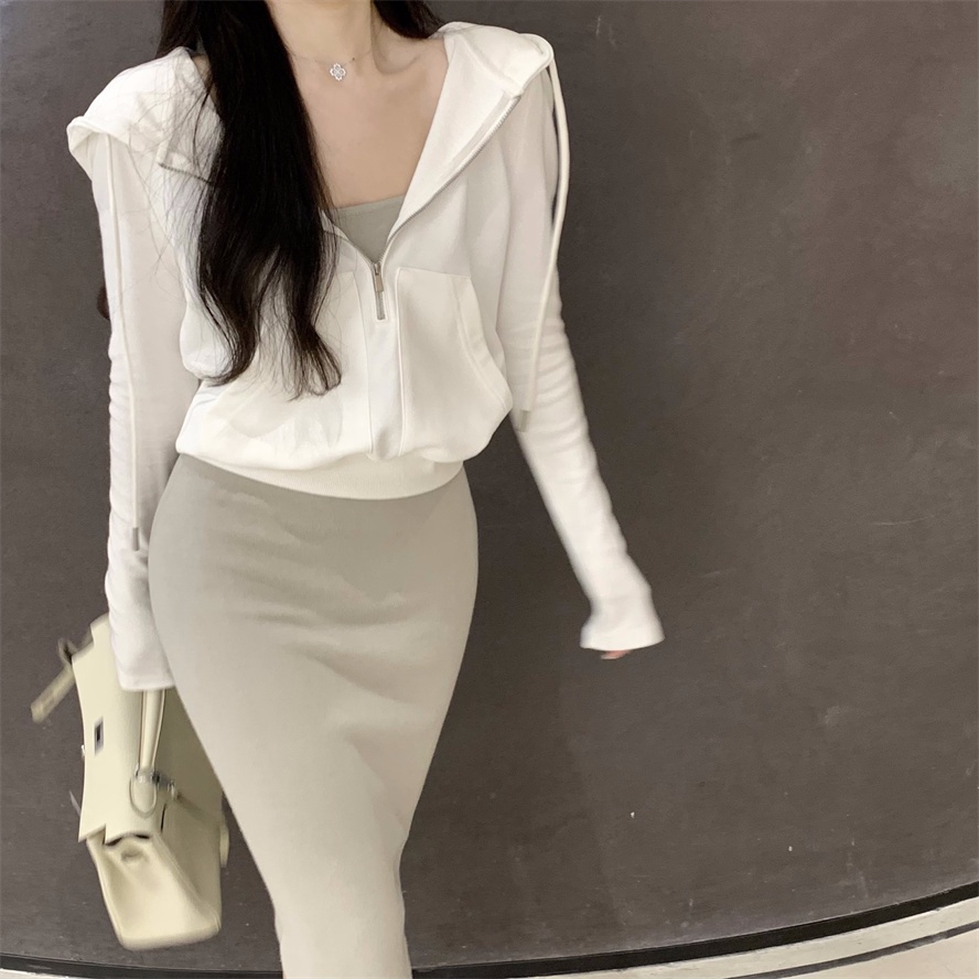 Áo Len Dệt Kim Mỏng + Váy Yếm Dài Giản Dị Thời Trang Mùa Thu Hàn Quốc Hàng Mới