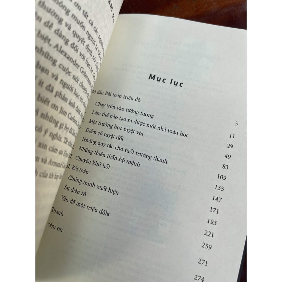 Sách-Thiên Tài Kỳ Dị Và Đột Phá Toán Học Của Thế Kỷ-Masha Gessen–Phạm Văn Thiều, Phạm Thu Hằng Dịch–Nxb Trẻ (Bìa mềm)