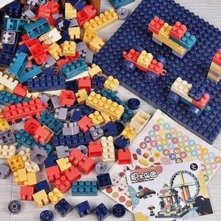 Lego xếp hình 520 chi tiết.