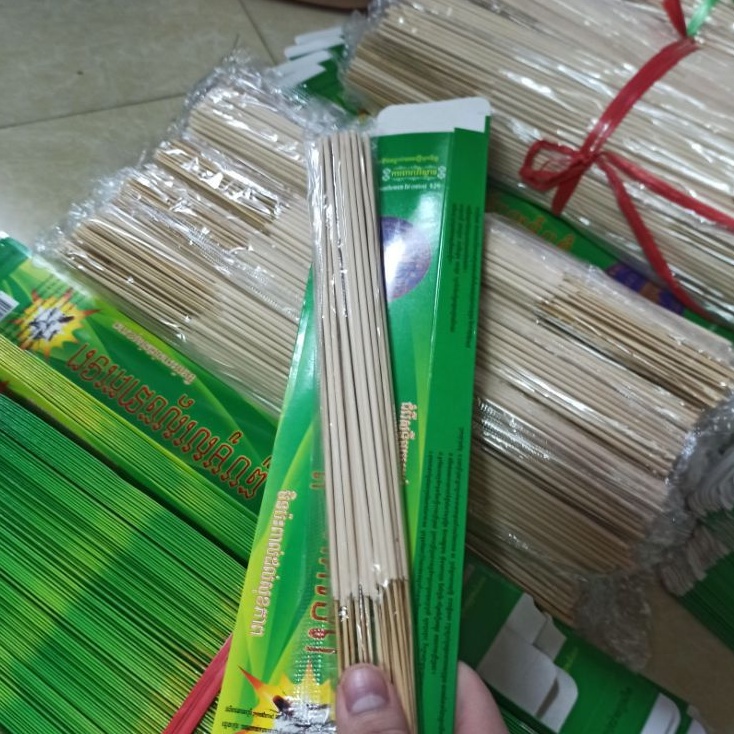 Nhang Muỗi Cây-Hương Muỗi Cây Thái Lan chính hãng Hộp 30 cây