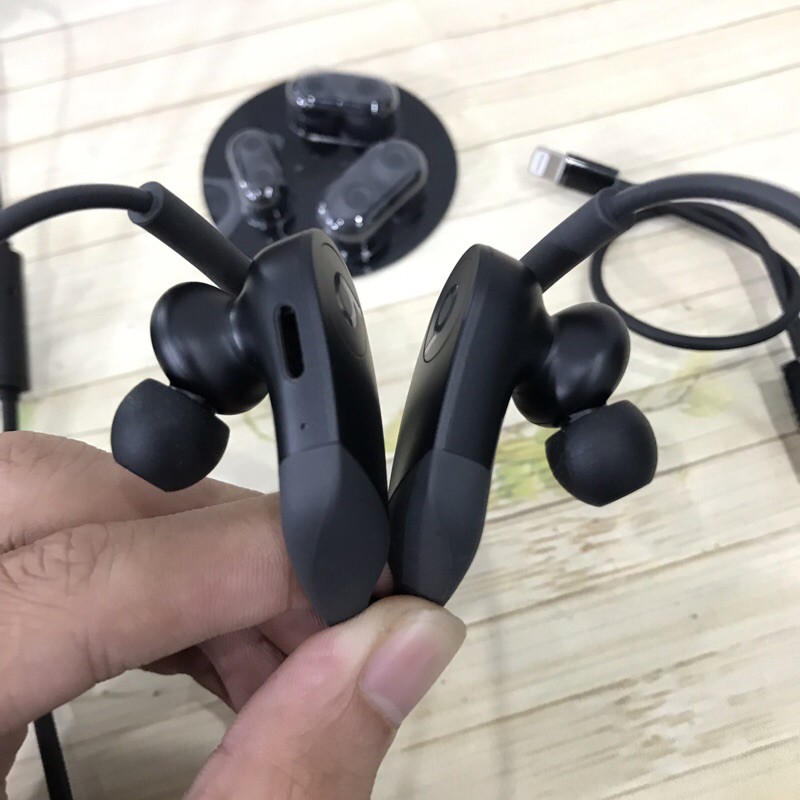 Tai nghe bluetooth powerbeats 4 likenew chính hãng