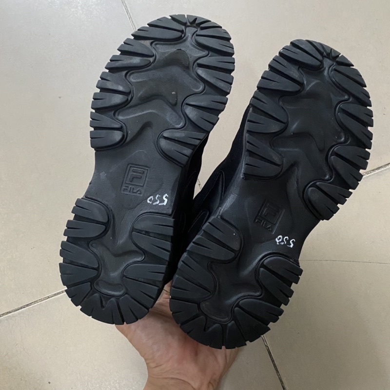 Giày chính hãng đã qua sử dụng