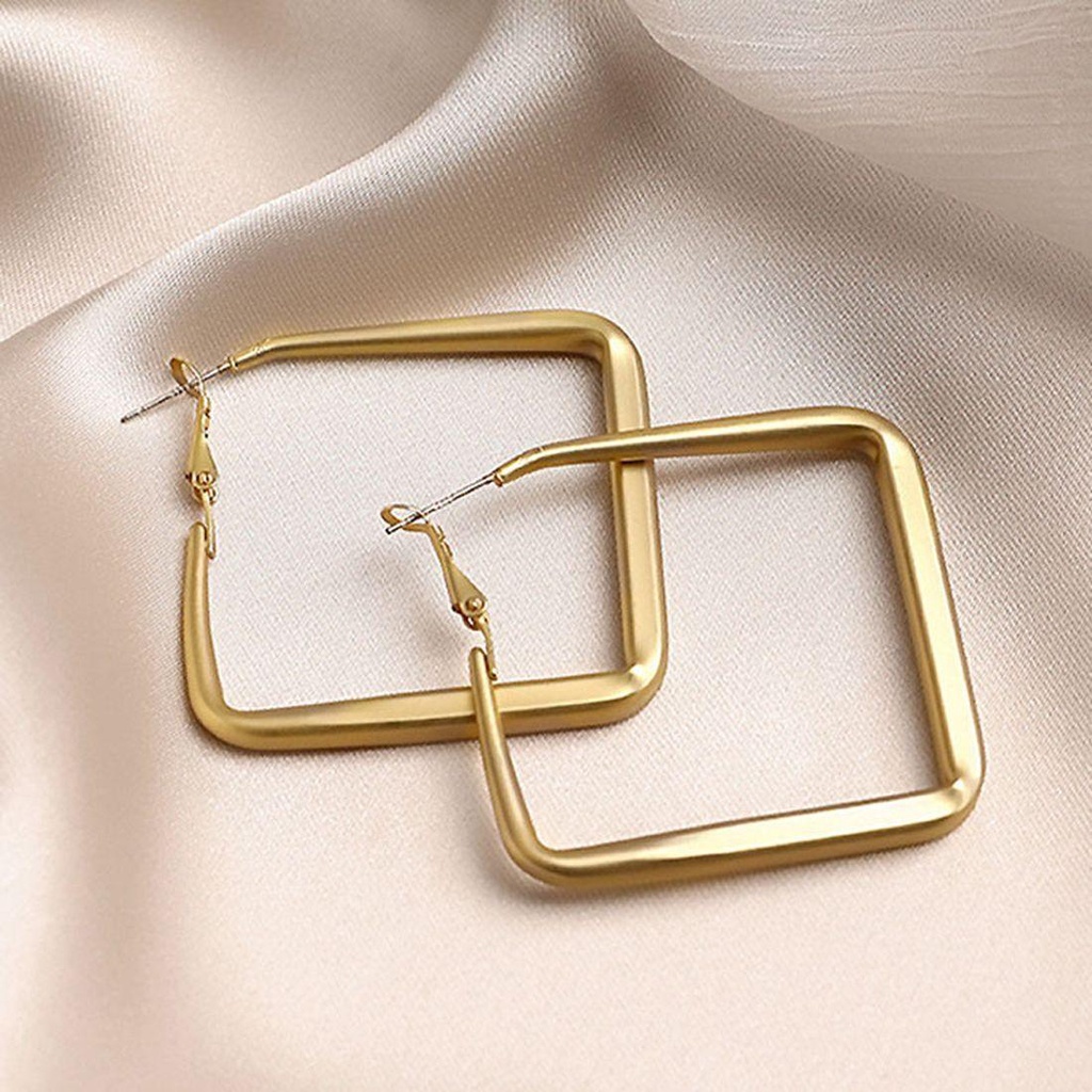 Khuyên Tai Hình Tròn Lớn Phong Cách Punk Thời Trang Hàn Quốc Cho Nữ