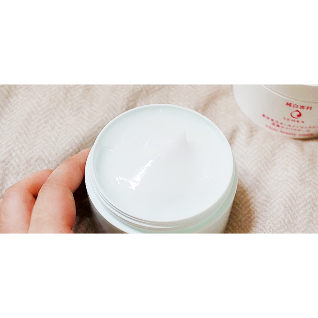 Kem dưỡng trắng da Senka White Beauty Glow Gel Cream 50g