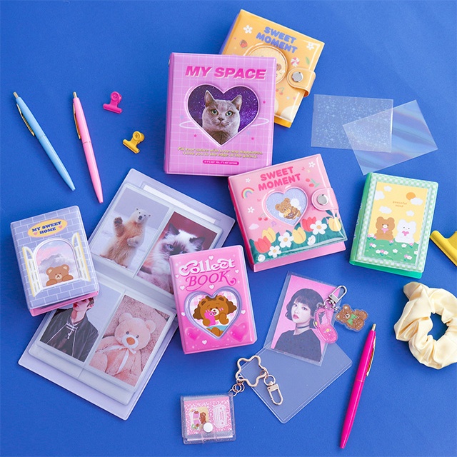 DAISO Collect Book Sổ lưu trữ ảnh/thẻ hình ảnh dễ thương có móc khóa màu hồng/đen