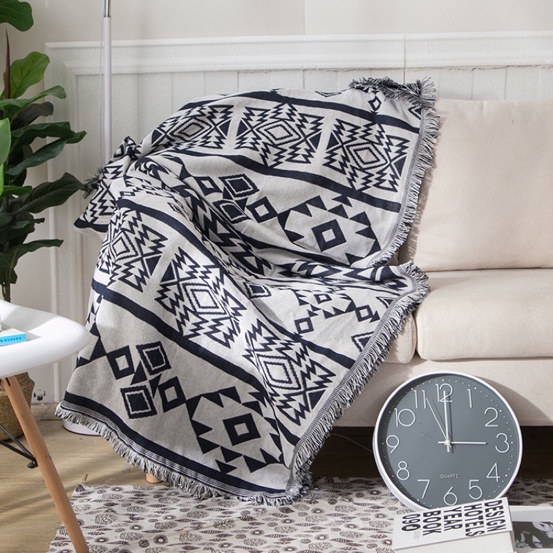 Thảm sofa cotton dệt hoạ tiết sử dụng 2 mặt phong cách vintage
