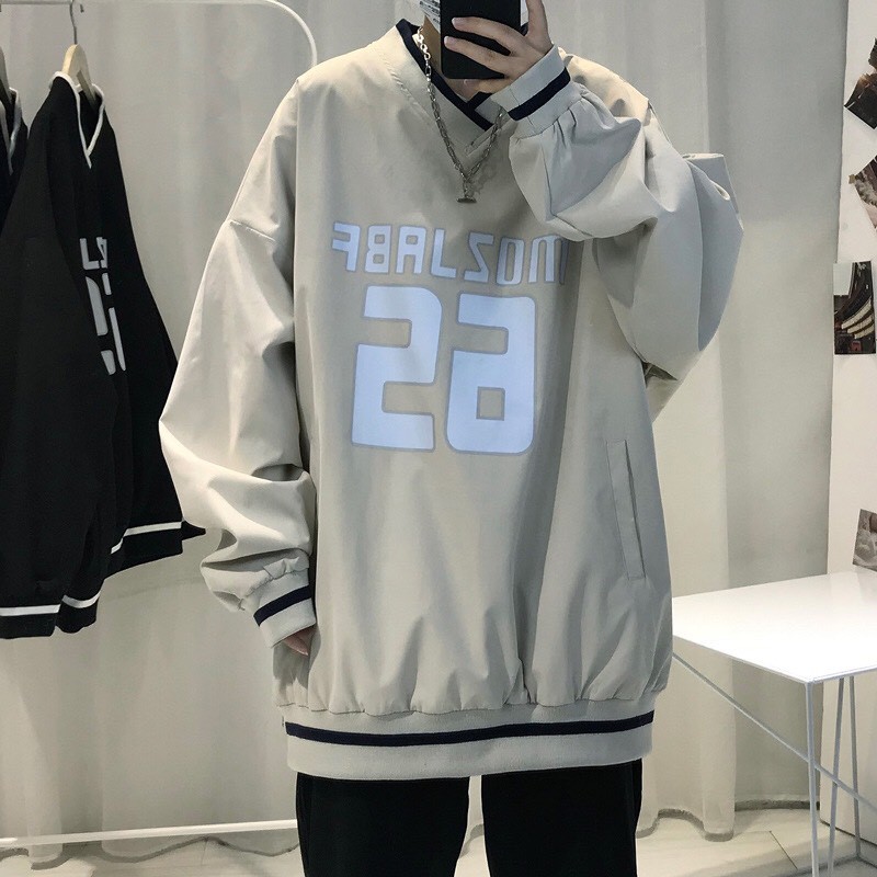 Áo nỉ dài tay không mũ cổ tim form thụng in chữ số 26 nam nữ màu đen, be GuZ | BigBuy360 - bigbuy360.vn