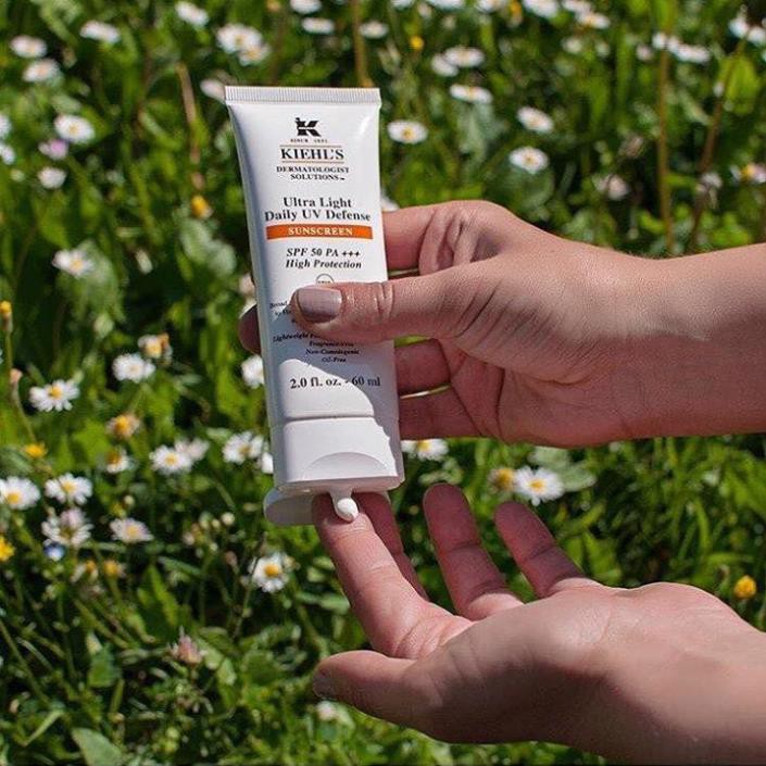 Kem Chống Nắng Kiehl’s Ultra Light Daily UV Defense Sunscreen SPF 50 PA+++