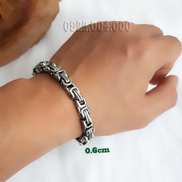 Lắc tay nam bảng vuông nam tính.