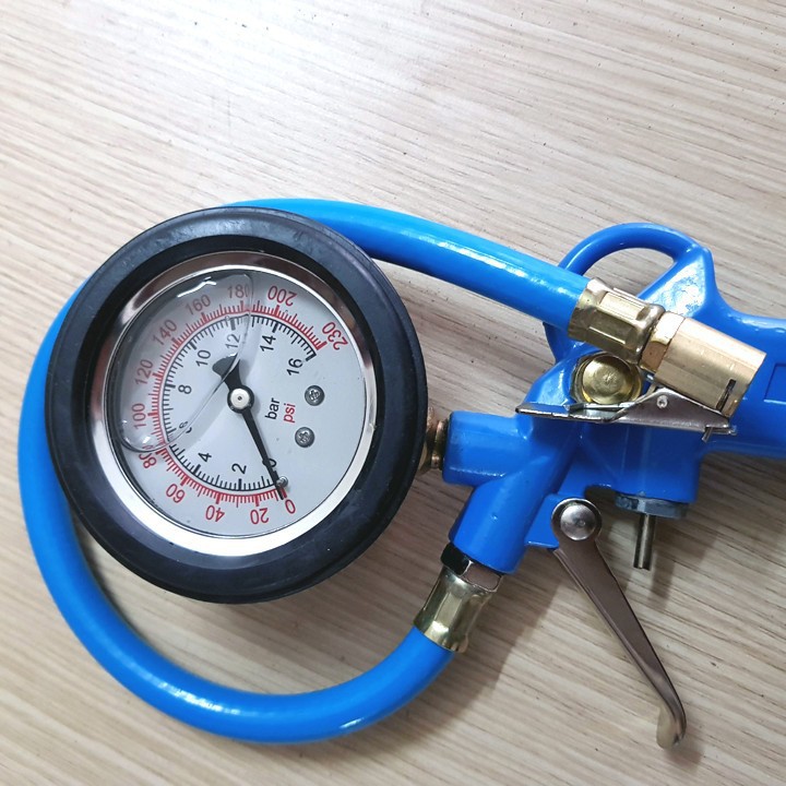 Bơm Lốp Đồng Hồ Áp Suất Ngâm Dầu cho oto và xe máy