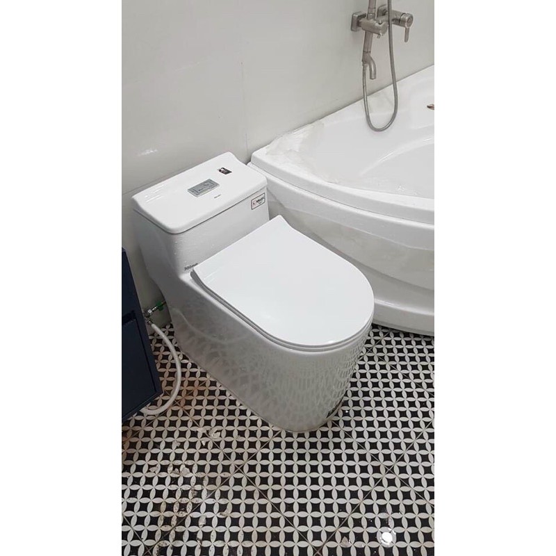 BỒN CẦU LIỀN KHỐI KRASIC K-8017 –  Bảo hành chính hãng. | BigBuy360 - bigbuy360.vn