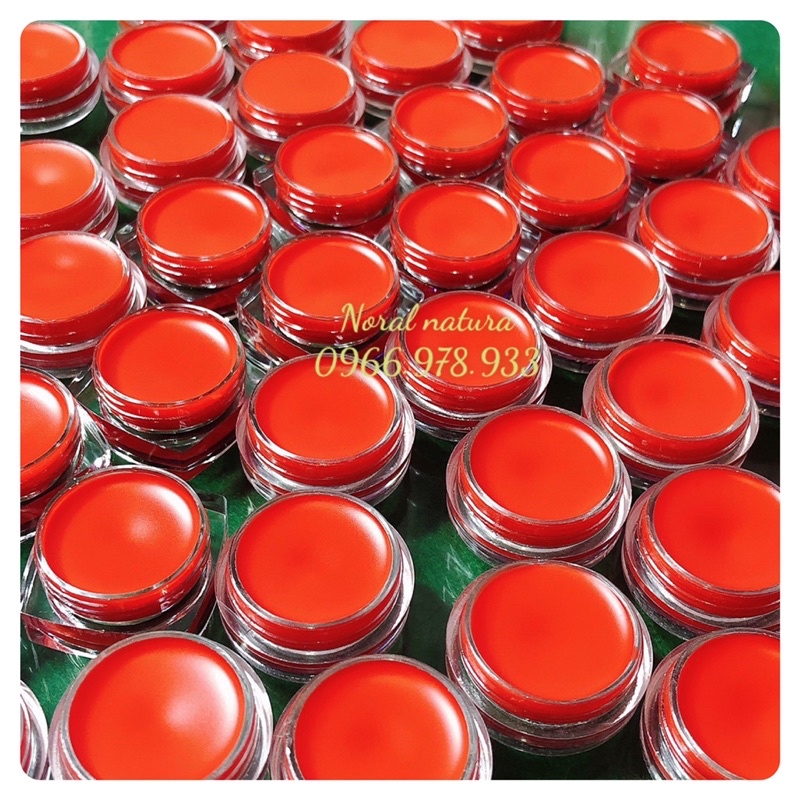 Son Dưỡng Gấc Sáp Ong Kích Hồng Môi hũ 3g