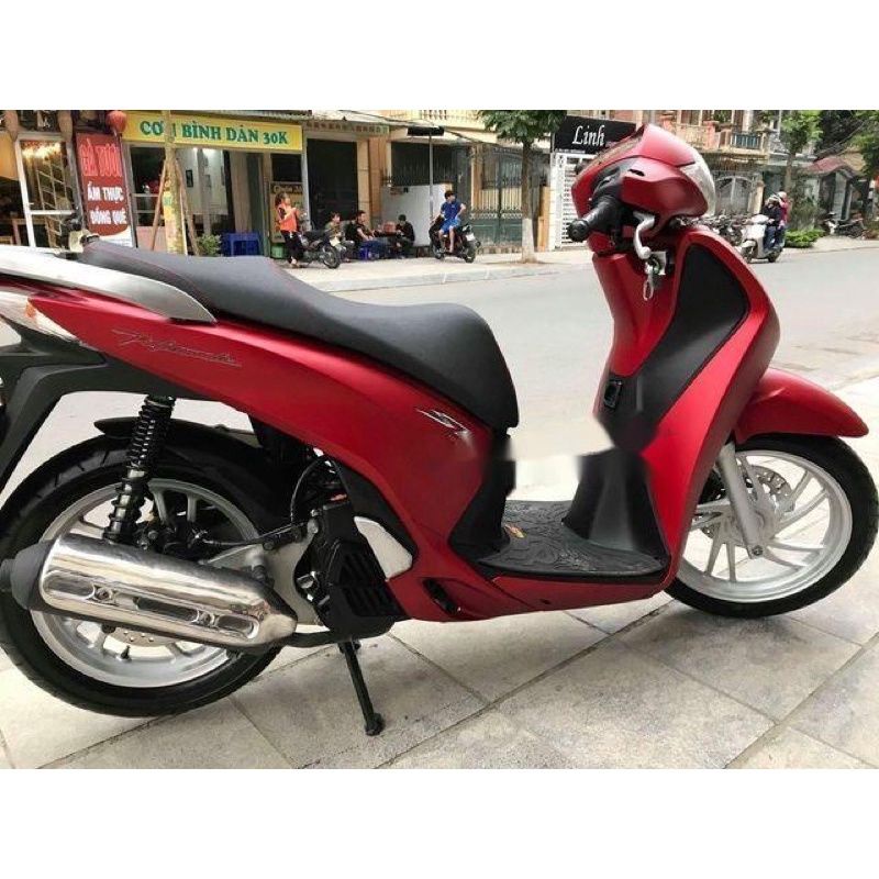 100cm decal giấy đỏ nhám 3 lớp dán xe máy,oto và vật dụng khác.có sẵn keo