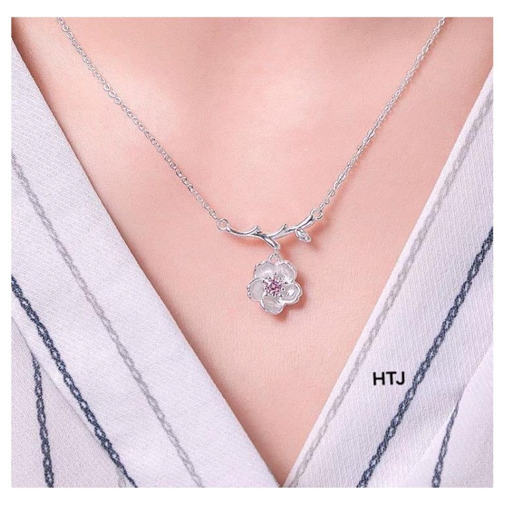 DÂY CHUYỀN BẠC NỮ HOA ANH ĐÀO MẶT ĐÍNH ĐÁ TRẺ TRUNG KÈM QUÀ TẶNG VÒNG CHỈ ĐỎ MAY MẮN | BigBuy360 - bigbuy360.vn