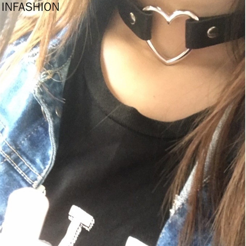 Vòng Cổ Choker Da Mặt Hình Trái Tim Có Thể Điều Chỉnh Kích Thước
