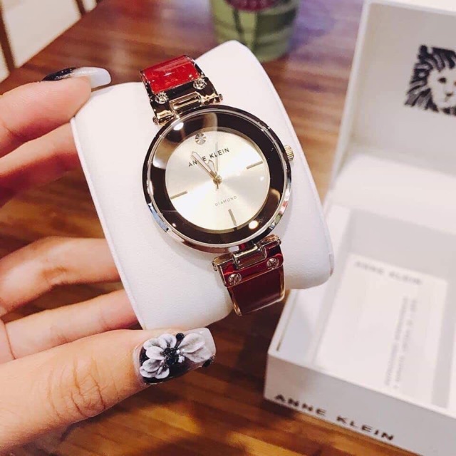 Đồng hồ nữ hiệu Anne Klein
