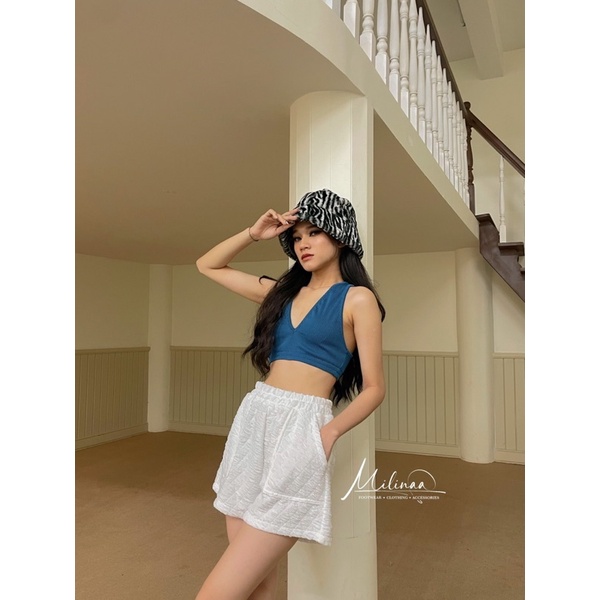 ÁO CROPTOP XẺ NGỰC GƠI CẢM C2172