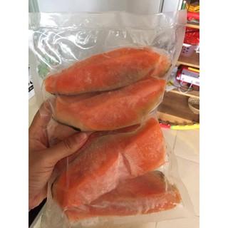 RUỐC CÁ HỒI CHO BÉ