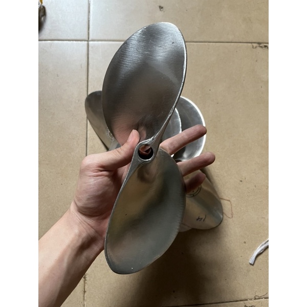 Chân vịt inox DB 20hp-25hp  5.5hp, 6hp, 6.5hp  máy xăng