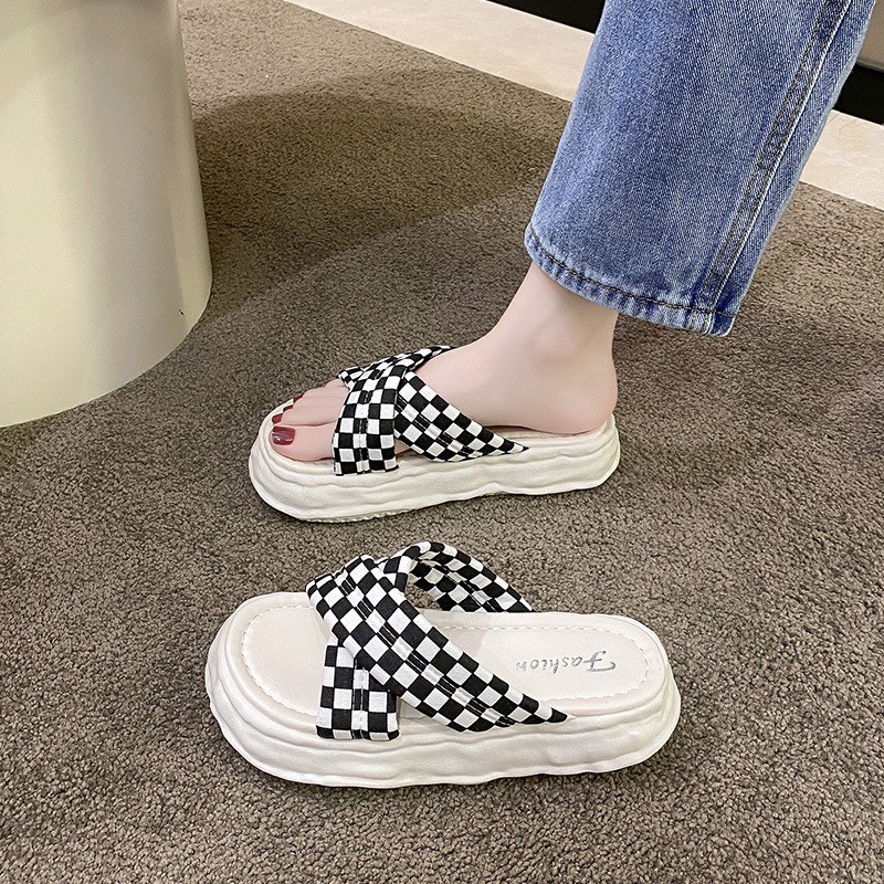 Dép thời trang nữ CR quai chéo hoạ tiết caro đế 4cm màu lót kem/lót đen