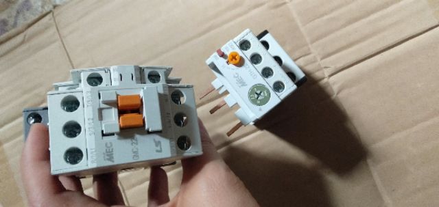 Khởi động từ và role nhiệt 220v 22A -1bộ