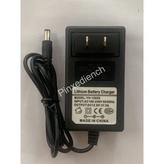 Sạc 3S 12.6V 2A vuông, chuyên sạc pin Li-ion 10.8V-12V, có đèn báo đầy