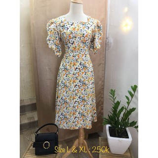 Đầm hoa vàng cổ vuông 🌻🌺🌸🌷