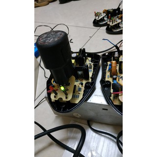 Sạc pin Bosch (AL 1130:10.8V)