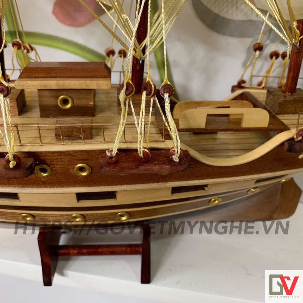 [Dài 55cm] Mô hình thuyền gỗ thuyền trang trí tàu chở hàng France II - Thân tàu dài 40cm - Buồm màu trắng vàng