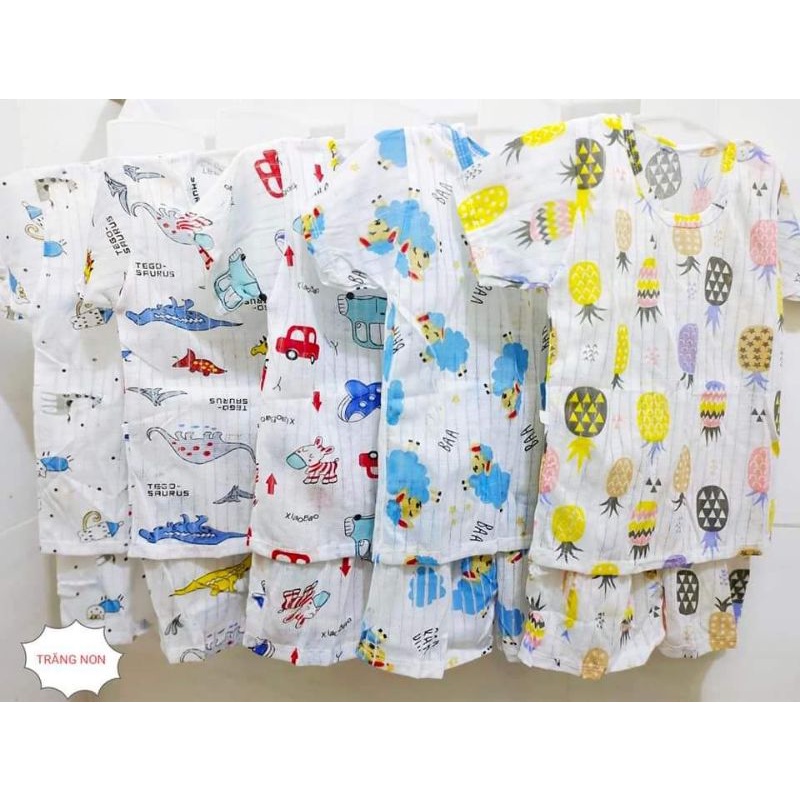 Bộ quần áo Cotton giấy cộc tay màu trắng họa tiết dễ thương cho bé