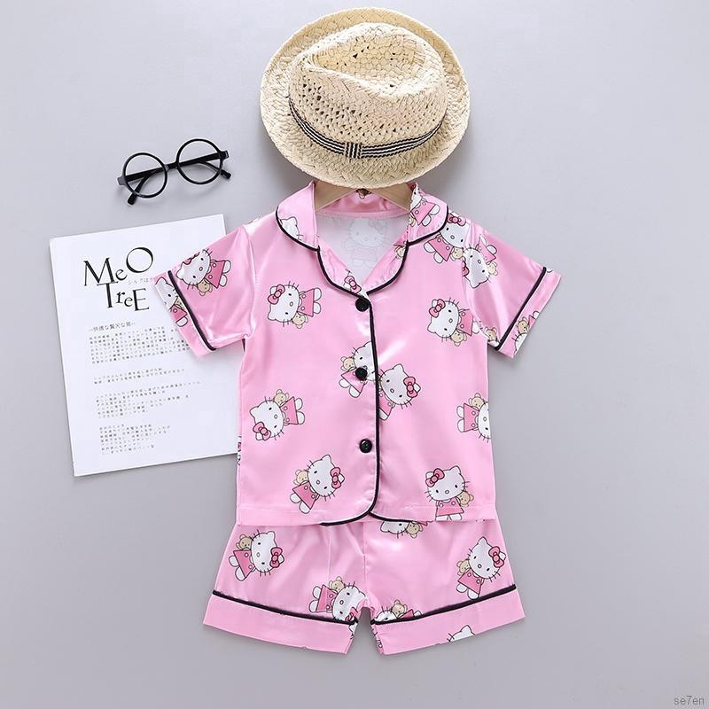 Bộ Đồ Ngủ 2 Món In Hình Hello Kitty Đáng Yêu Cho Bé Gái Se7En