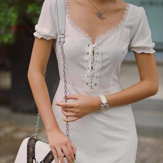 Váy trắng Chipu