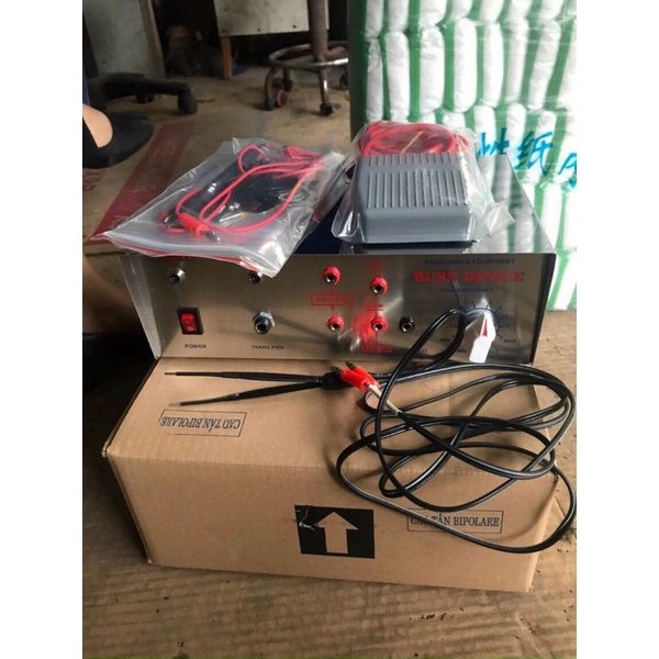 MÁY CẮT ĐỐT PHẪU THUẬT CAO TẦN