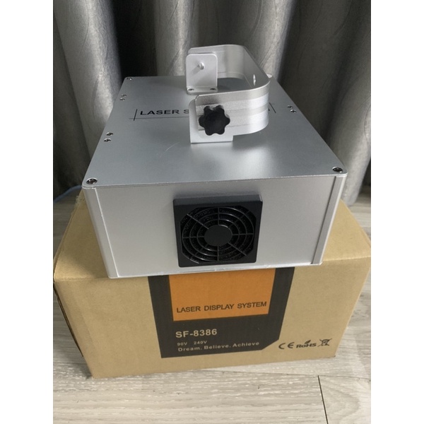 Đèn Laser SF 8386 Chiếu Hình Hiệu Ứng Ảo Cho Phòng karaoke và phòng bay( Đèn bay phòng)